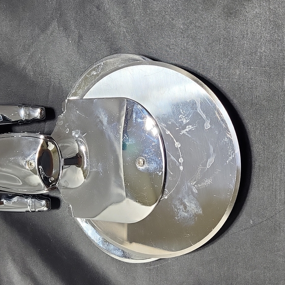 USS ENTERPRISE PIZZA CUTTER. - Picture 6 of 12